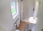 Bad mit großer Dusche